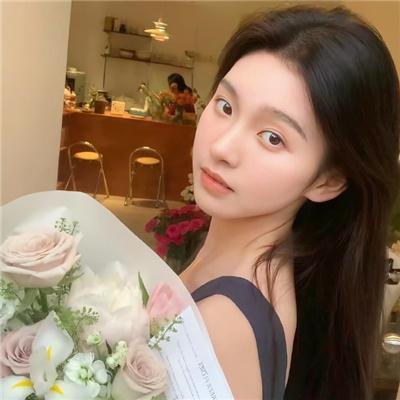 艳阳春水惊鸿